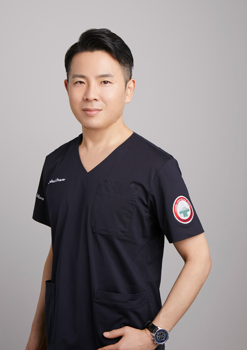 Dr. Kunitake Moroi